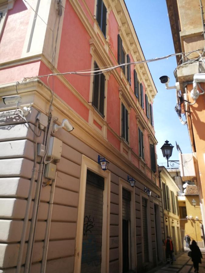 B&B Palazzo De "Il Nuovo Duca Minimo" Pescara Kültér fotó